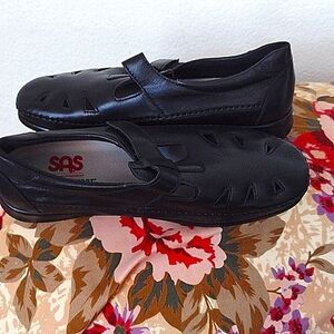 Premium Quality Women's Shoes, Size 12W